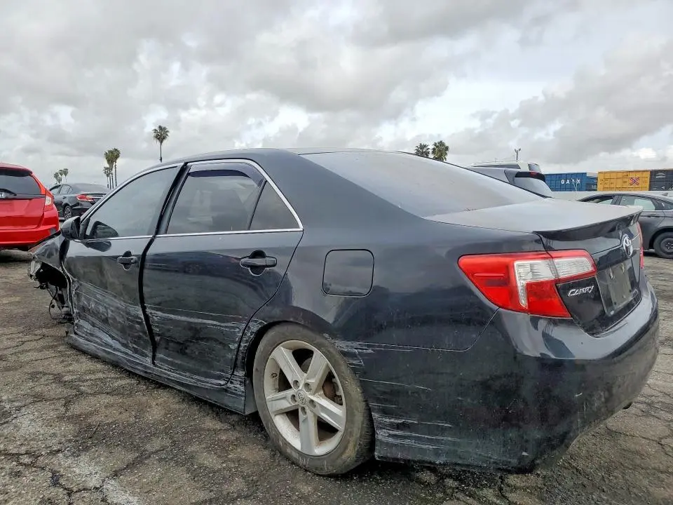 2013 TOYOTA CAMRY   