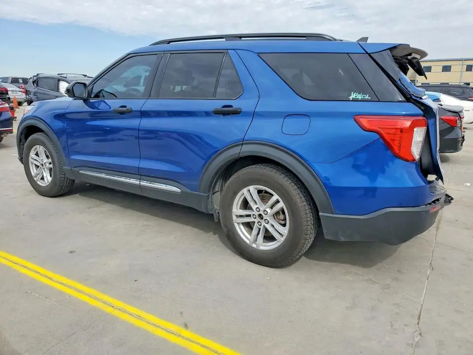 2021 FORD EXPLORER XLT  