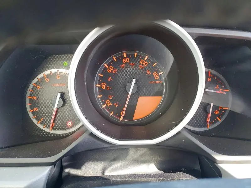 2011 TOYOTA 4RUNNER SR5  