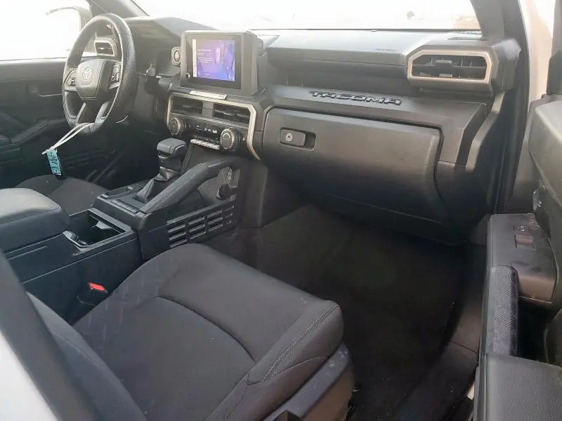 2024 TOYOTA TACOMA XTRACAB  