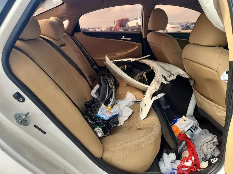 2012 HYUNDAI SONATA GLS  
