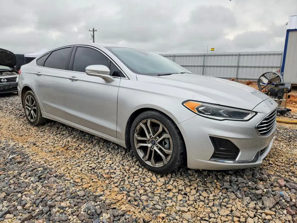 2019 FORD FUSION SEL  