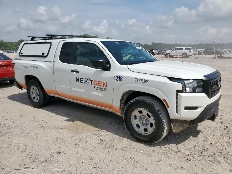 2024 NISSAN FRONTIER S  