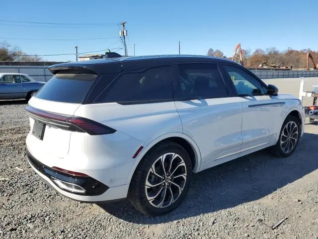 2024 LINCOLN NAUTILUS RESERVE  