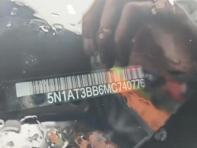 2021 NISSAN ROGUE SV  