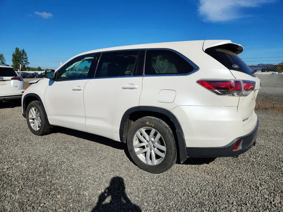 2014 TOYOTA HIGHLANDER LE  
