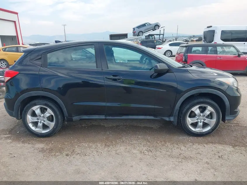 2016 HONDA HR-V LX