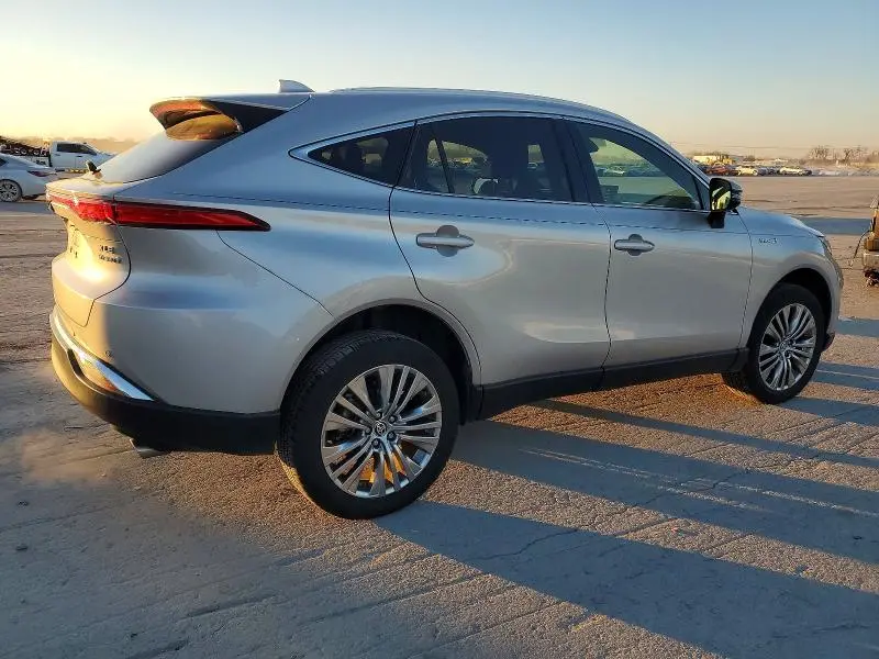 2021 TOYOTA VENZA LE  