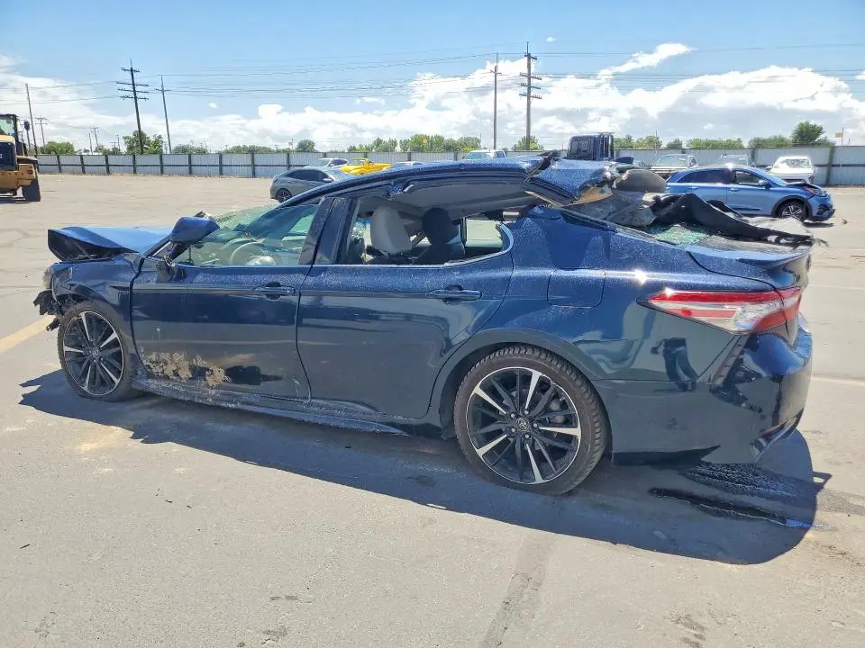 2018 TOYOTA CAMRY XSE V6  
