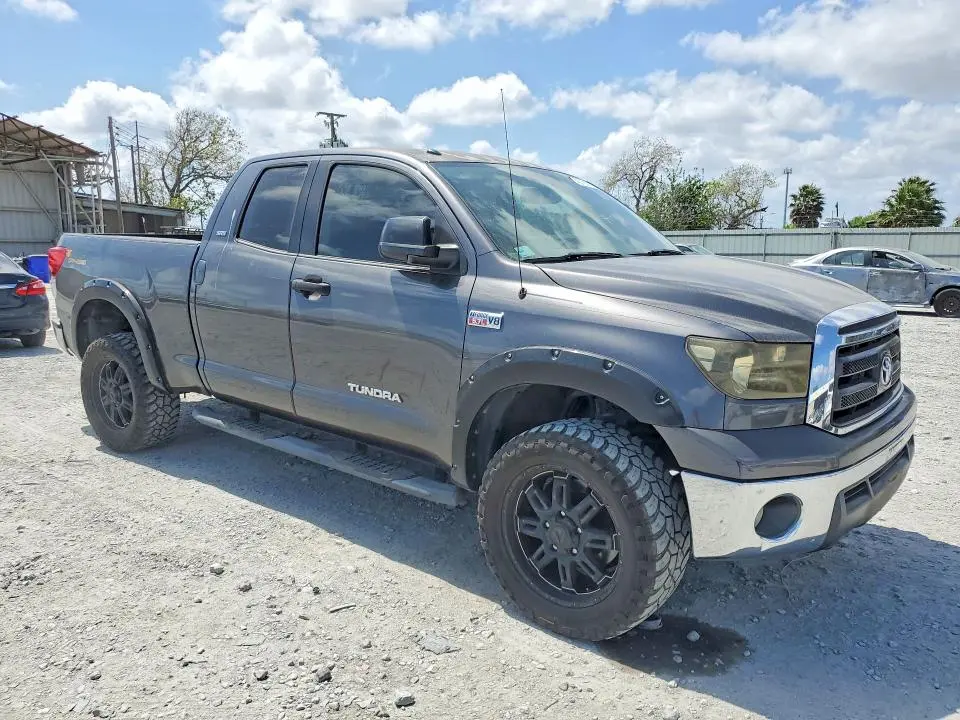 2013 TOYOTA TUNDRA GRADE  