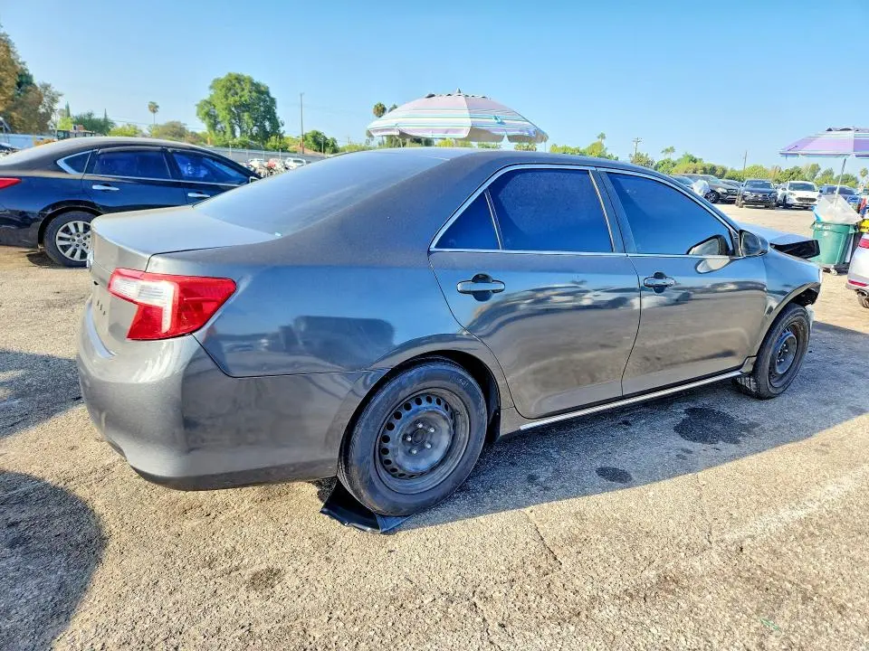 2012 TOYOTA CAMRY LE  