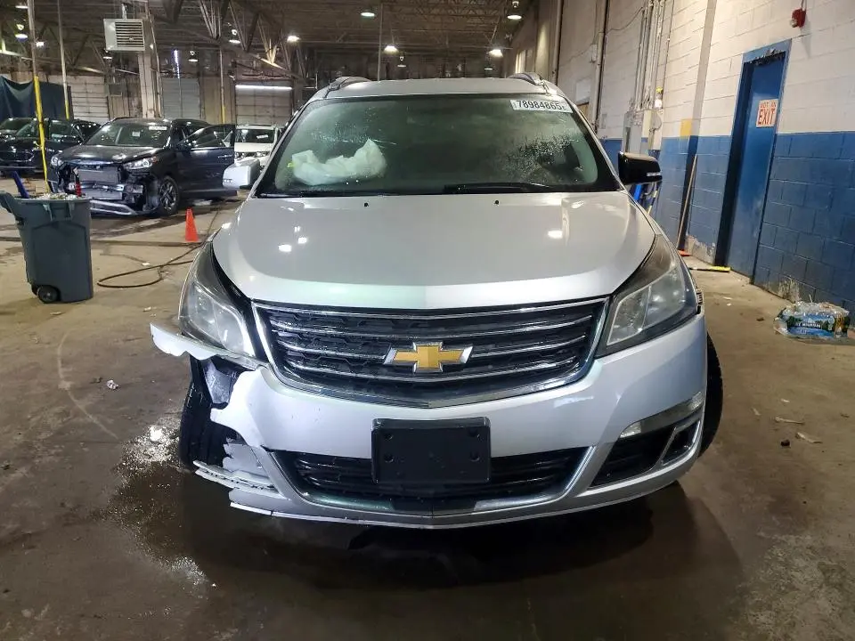 2014 CHEVROLET TRAVERSE LT  