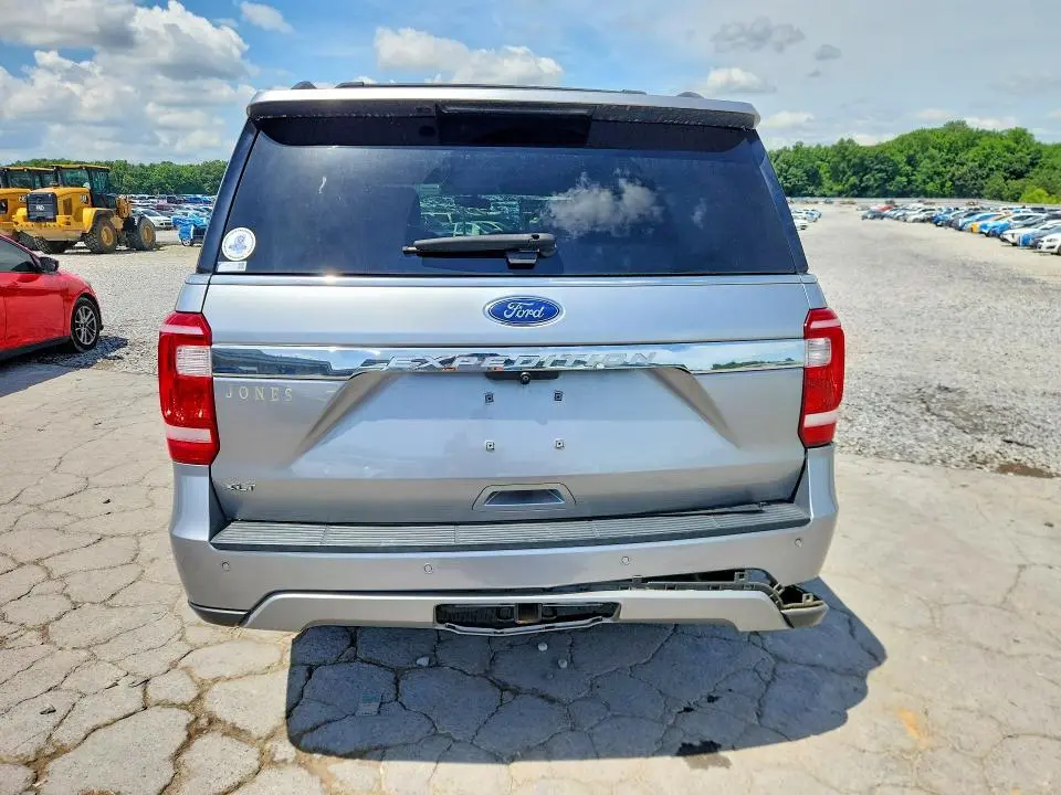 2021 FORD EXPEDITION XLT  