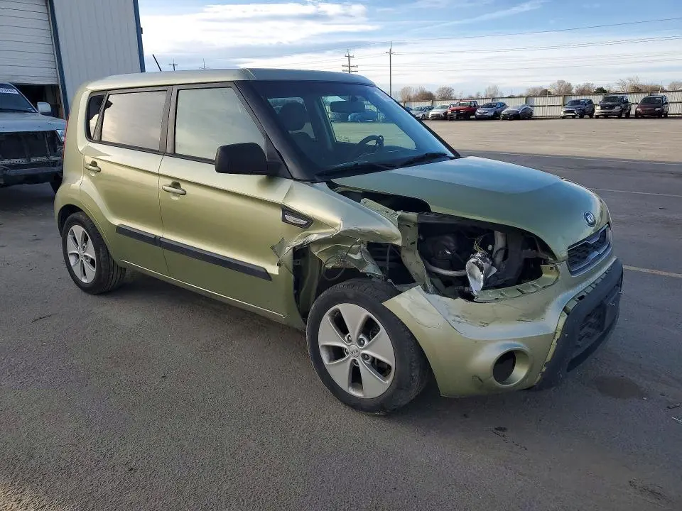 2013 KIA SOUL   