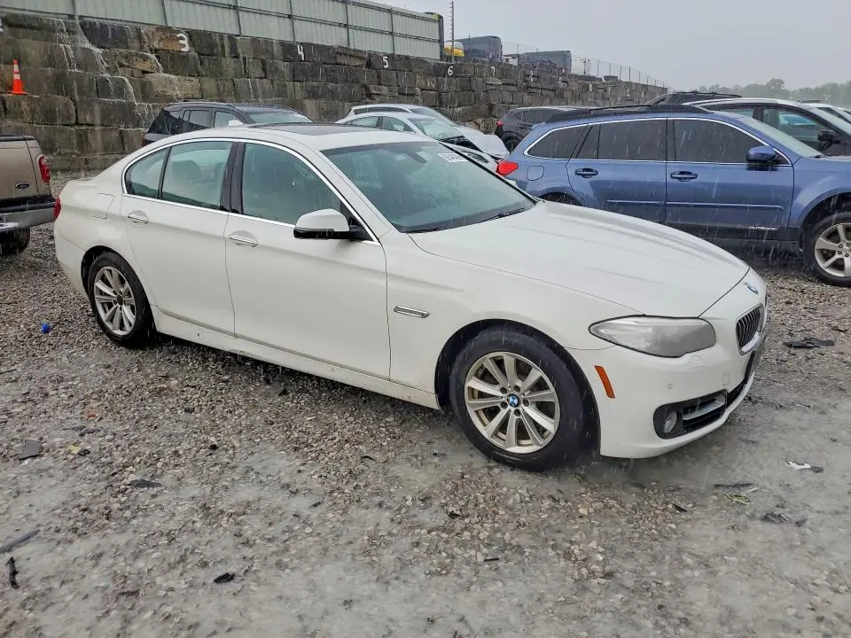 2015 BMW 528 XI  