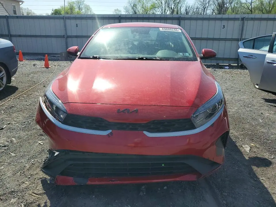2023 KIA FORTE LXS  