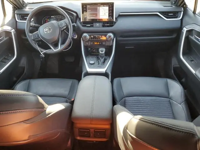 2021 TOYOTA RAV4 XSE  