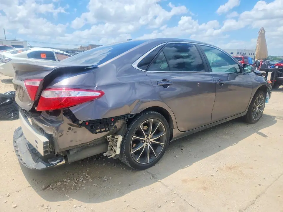 2017 TOYOTA CAMRY XSE V6  