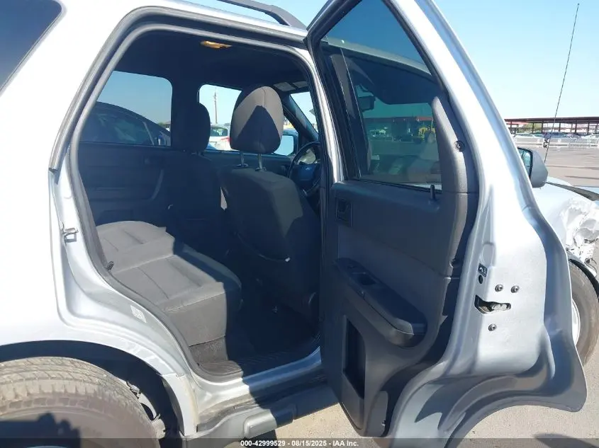 2010 FORD ESCAPE XLT
