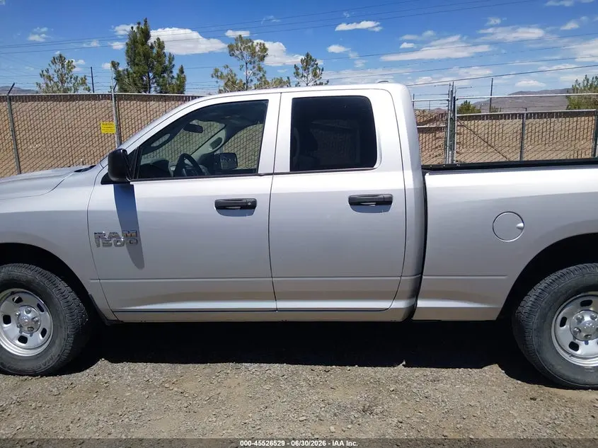 2017 RAM 1500 TRADESMAN  4X4 6'4 BOX