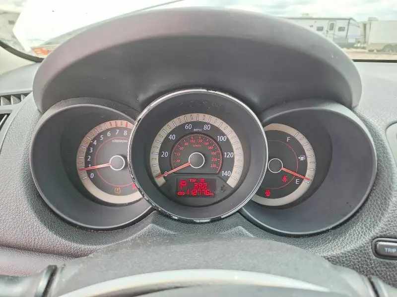 2013 KIA FORTE LX  