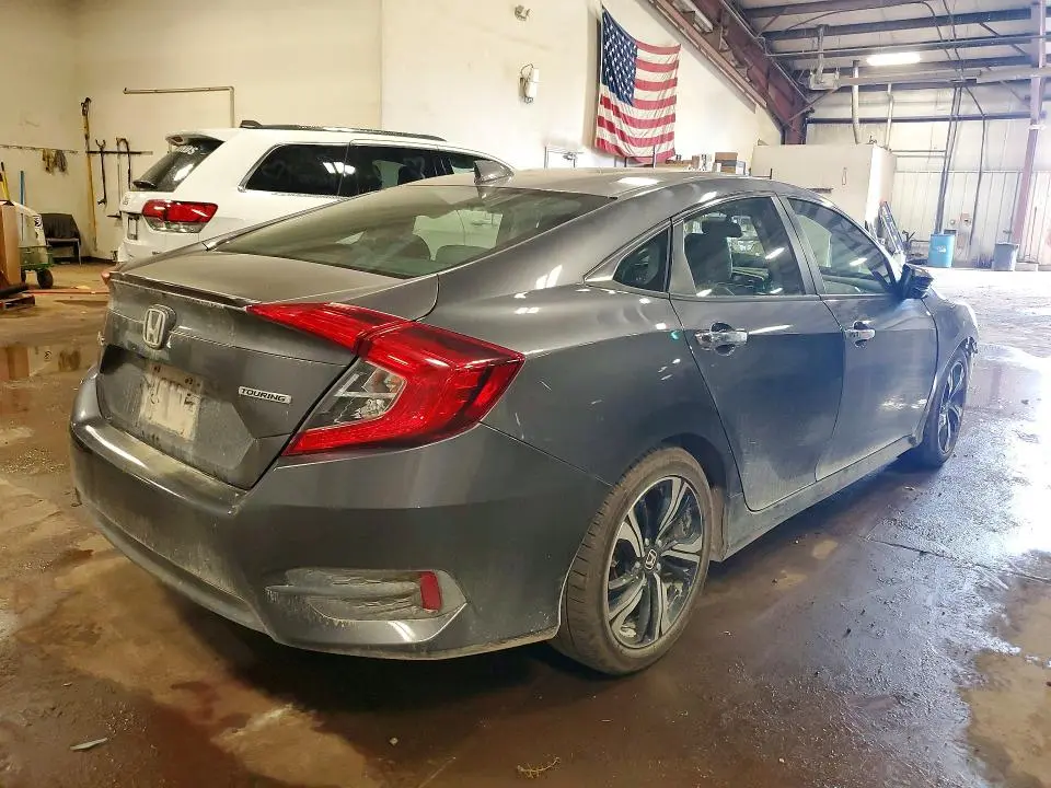 2018 HONDA CIVIC TOURING  