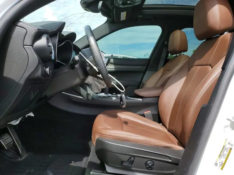 2022 ALFA ROMEO STELVIO TI  