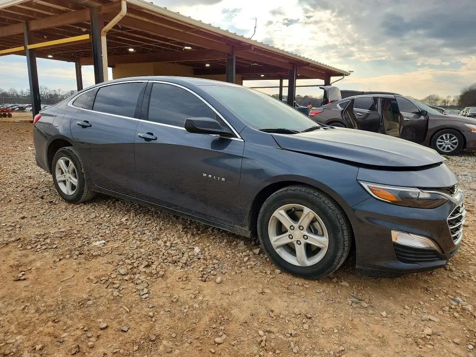 2019 CHEVROLET MALIBU LS  
