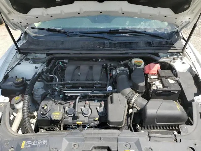 2013 FORD TAURUS SE  