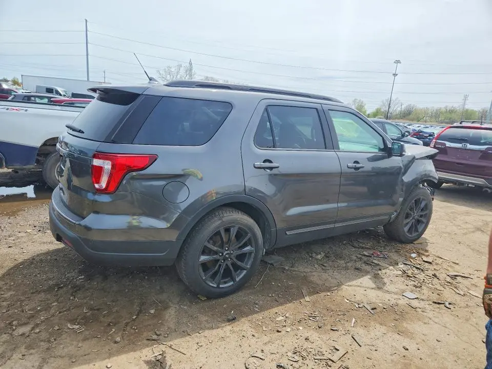 2018 FORD EXPLORER XLT  