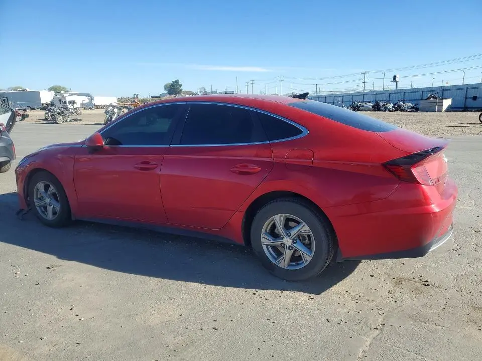 2022 HYUNDAI SONATA SE  