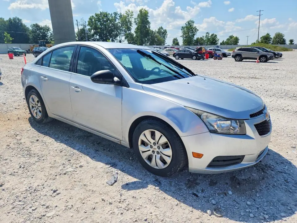 2012 CHEVROLET CRUZE LS  