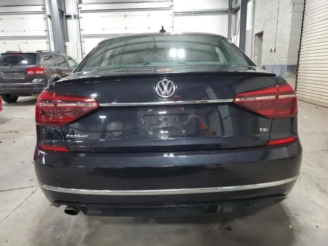 2017 VOLKSWAGEN PASSAT R-LINE  