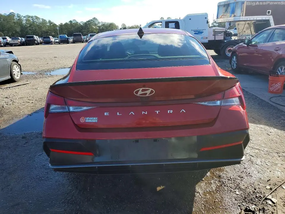 2025 HYUNDAI ELANTRA SEL SPORT  