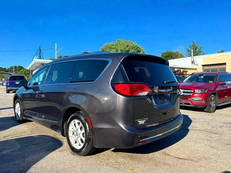 2020 CHRYSLER PACIFICA TOURING L  