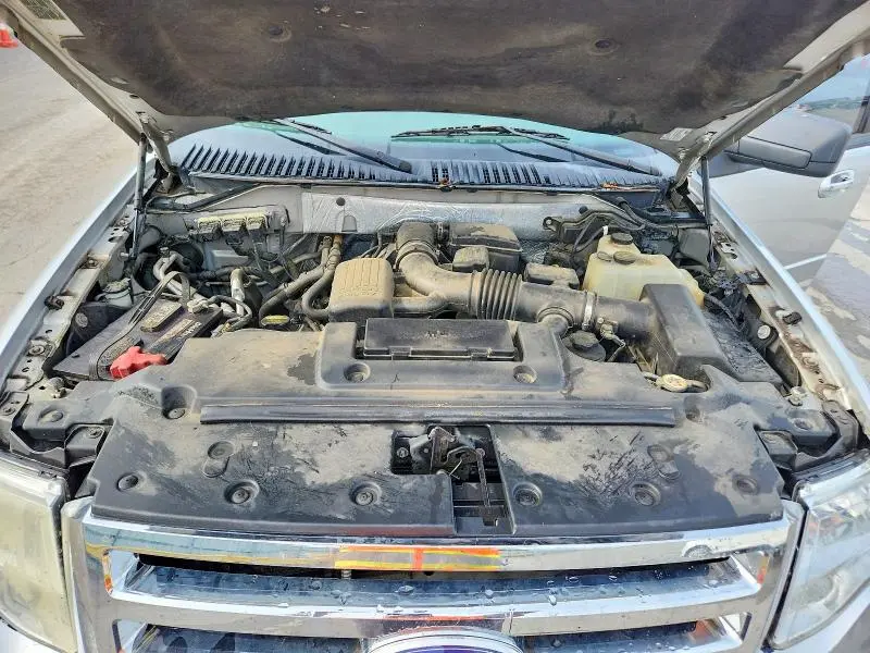 2010 FORD EXPEDITION EL XLT  