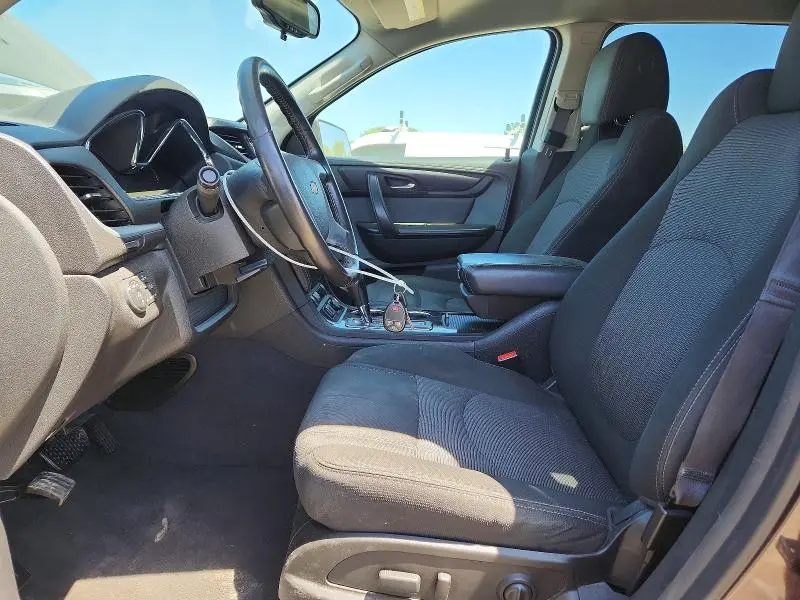 2015 CHEVROLET TRAVERSE LT  