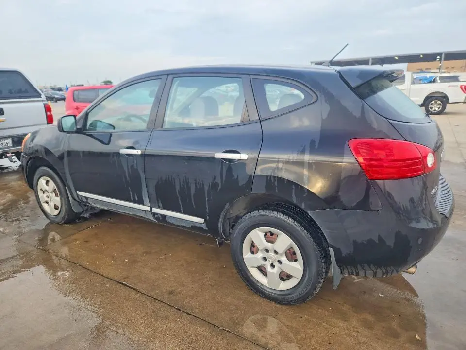 2011 NISSAN ROGUE S  