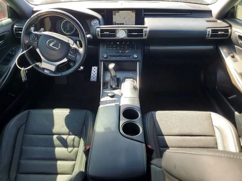 2016 LEXUS IS 200T  