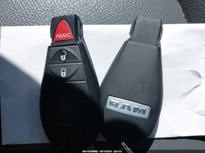 2018 RAM 1500 TRADESMAN  4X2 5'7 BOX