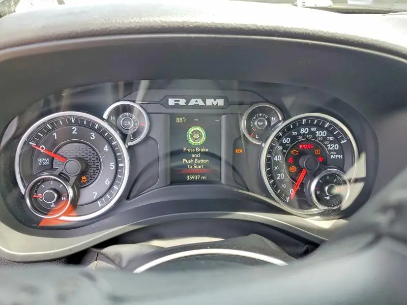 2022 RAM 1500 BIG HORN  