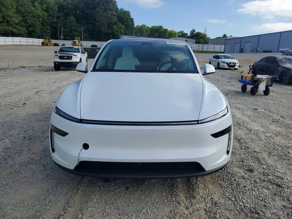 2026 TESLA MODEL Y   