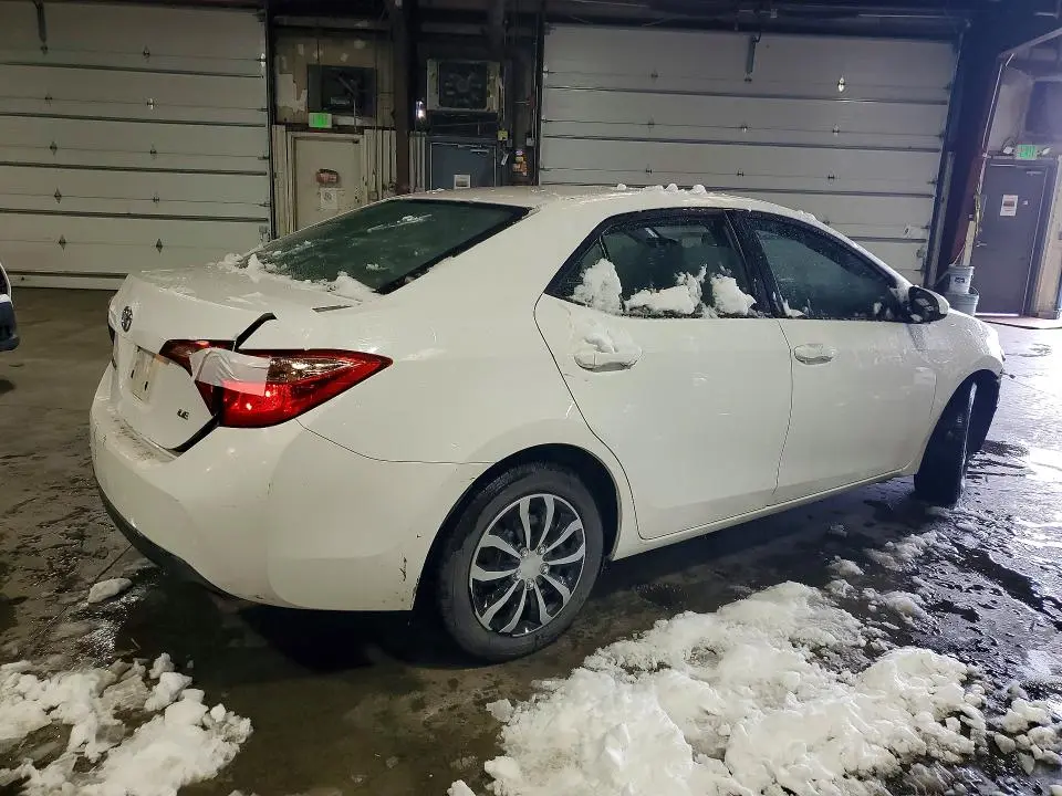 2018 TOYOTA COROLLA LE  