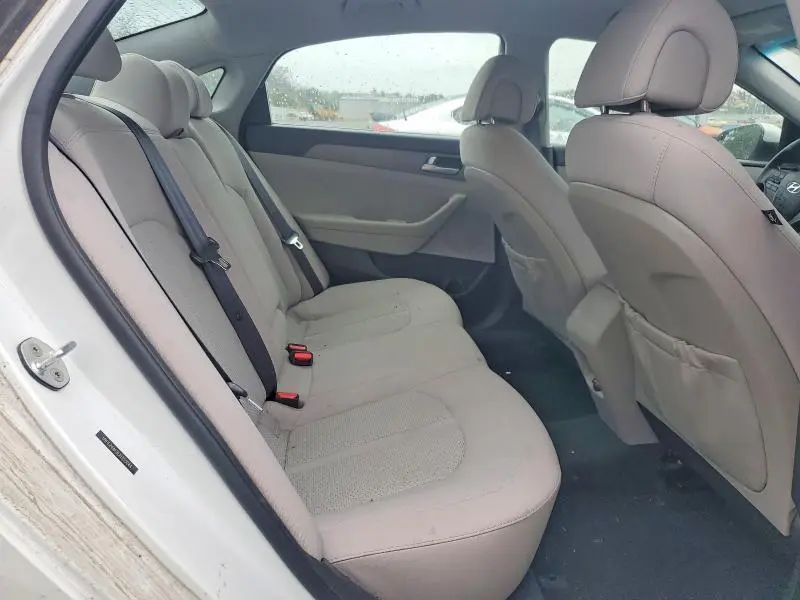 2016 HYUNDAI SONATA SE  
