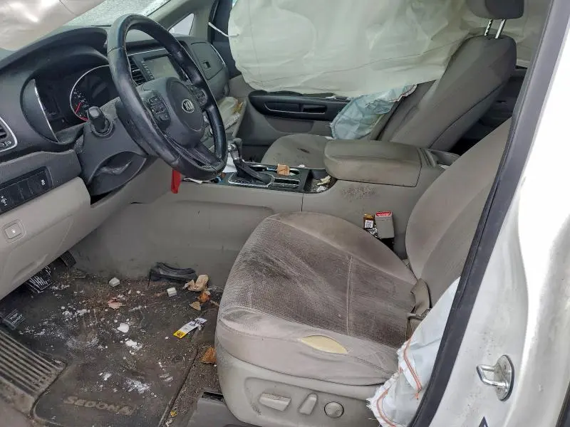2019 KIA SEDONA LX  