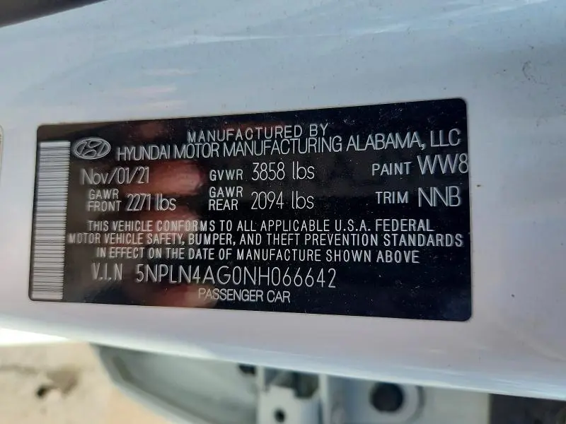 2022 HYUNDAI ELANTRA SEL  