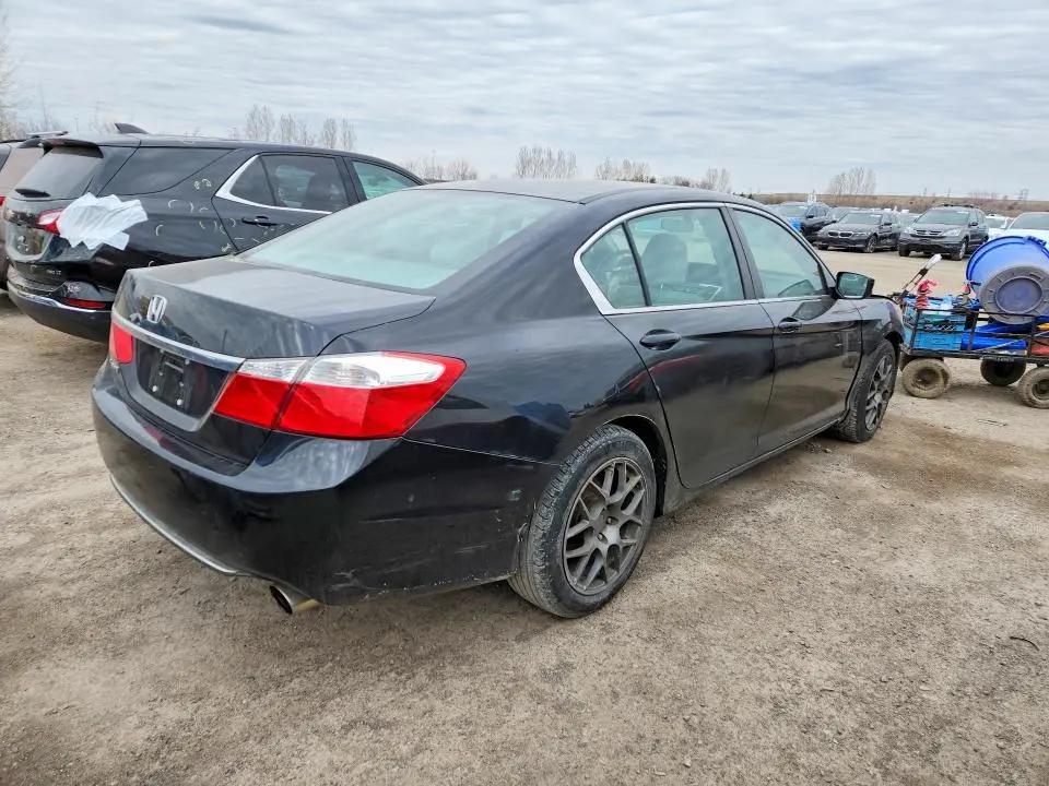 2013 HONDA ACCORD LX  