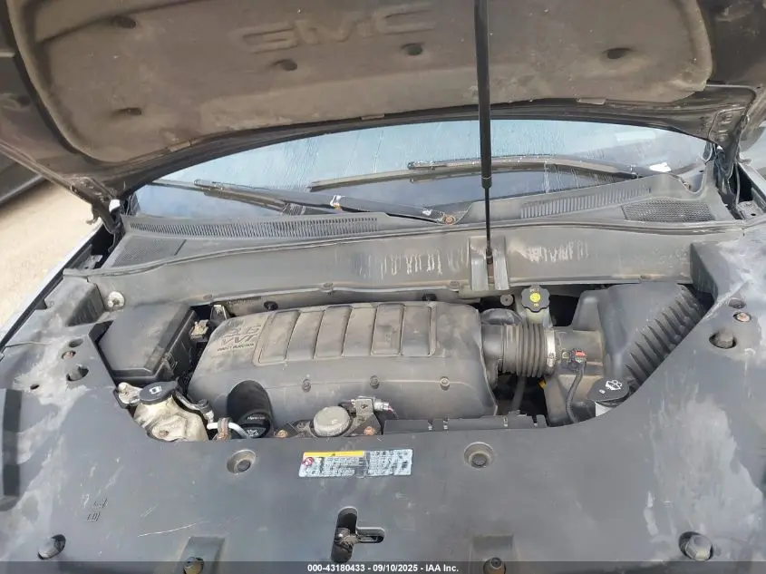 2013 GMC ACADIA SLE-2