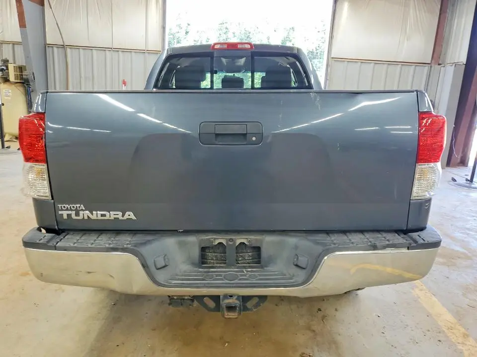 2010 TOYOTA TUNDRA DOUBLE CAB SR5  