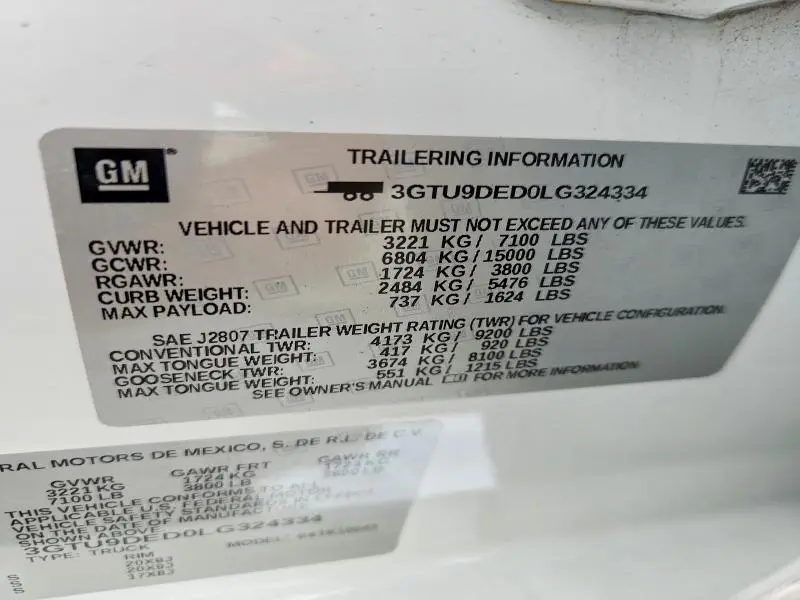 2020 GMC SIERRA K1500 SLT  